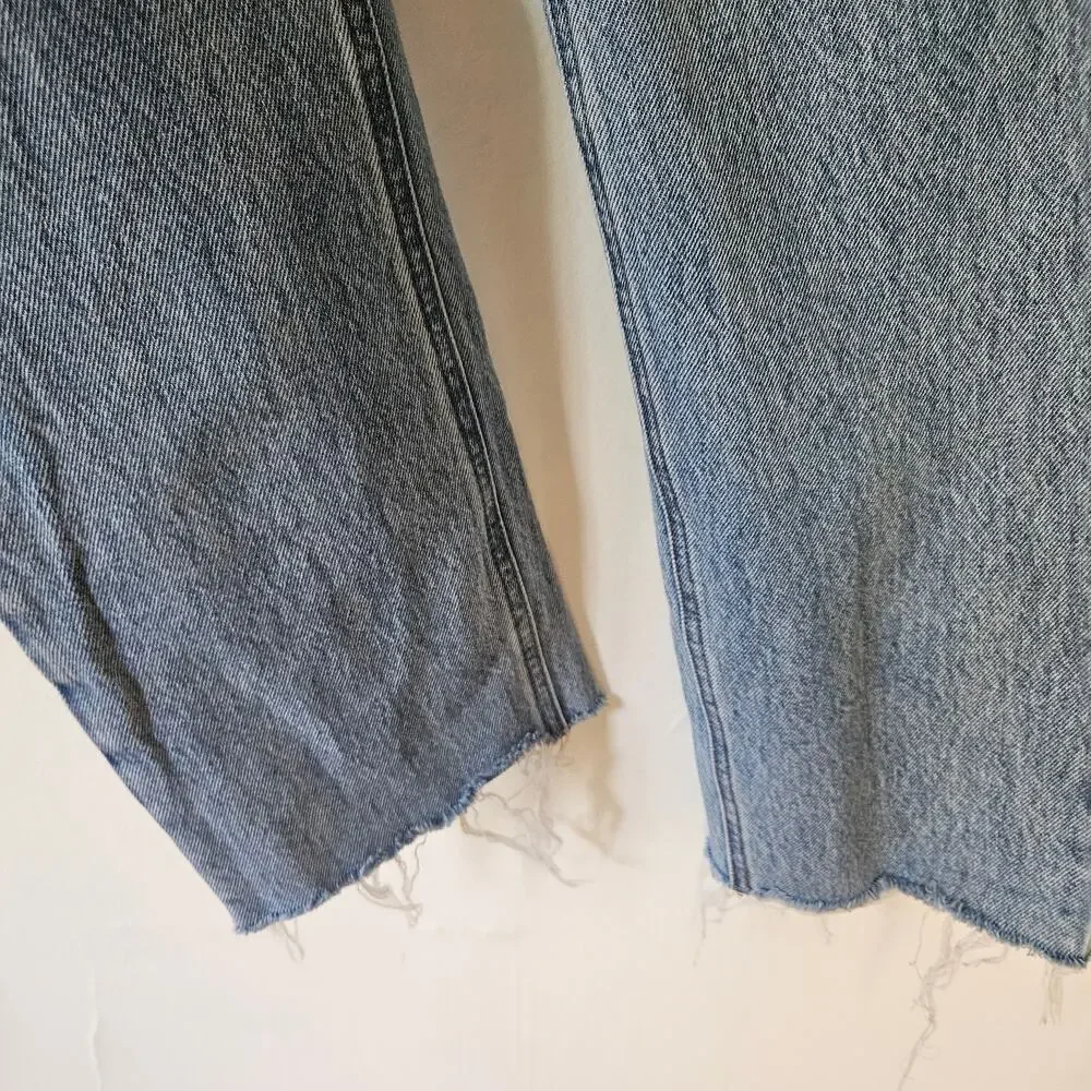 Express Super High Rise Mom Jeans‎ Women's 2 Raw Hem Straigh Leg